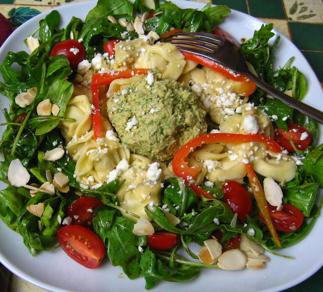 Mediterranean Tortellini with Hummus and Spinach: Tuesday, January 24, 2023